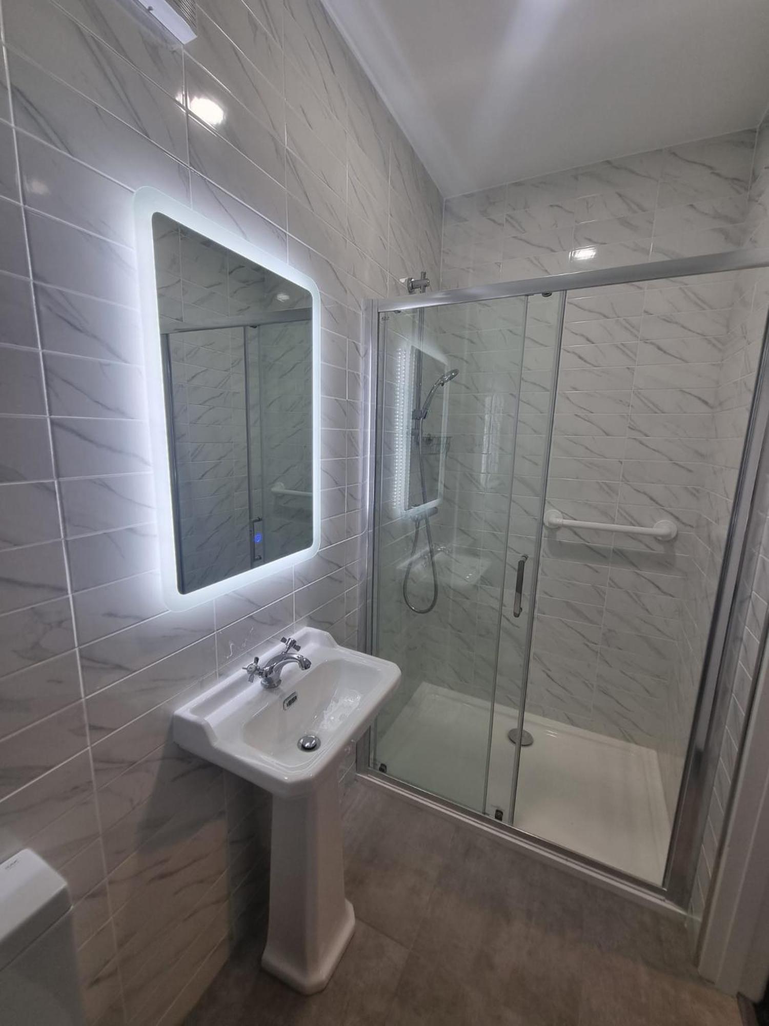 The Monkey Puzzle Hotell Bunclody Exteriör bild