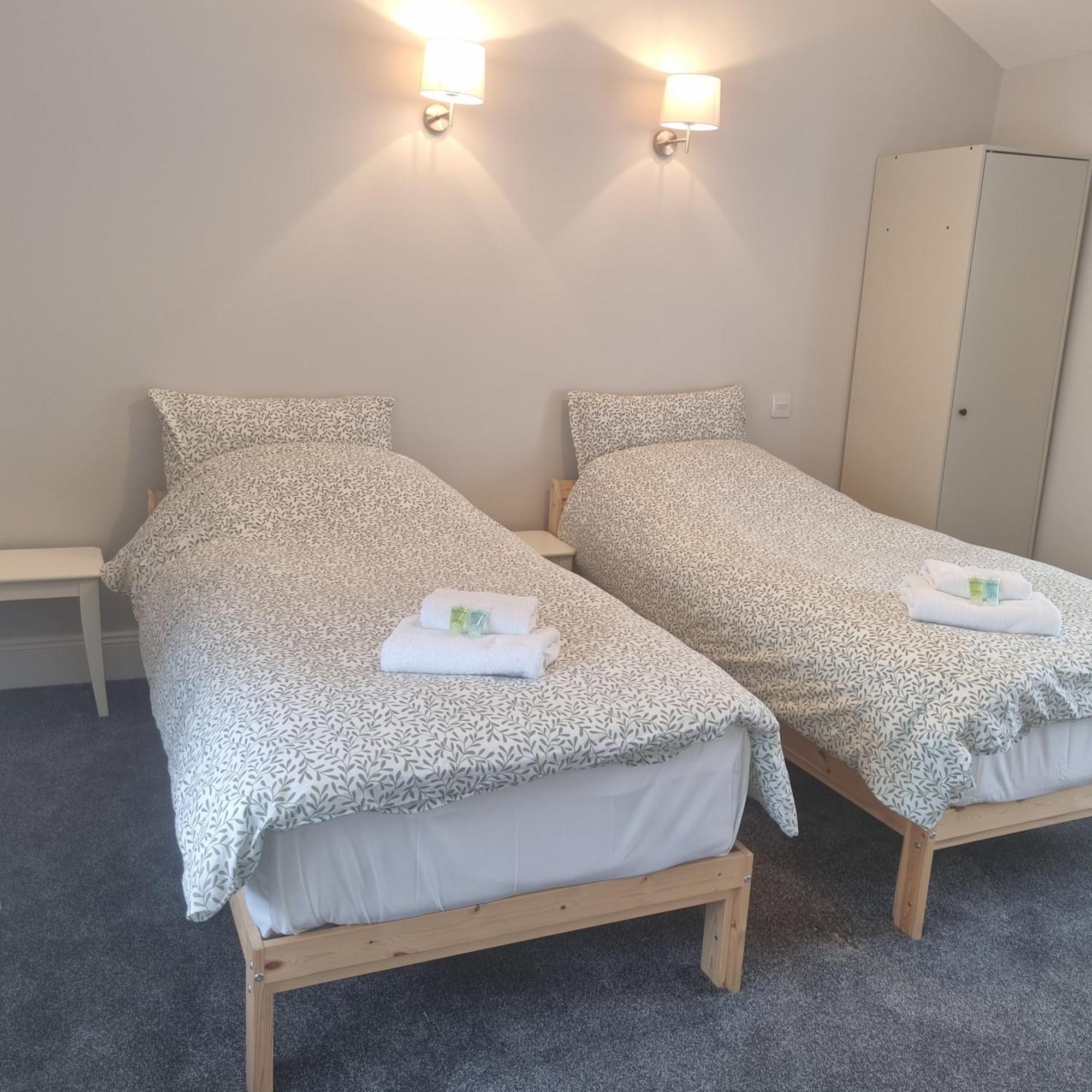 The Monkey Puzzle Hotell Bunclody Exteriör bild