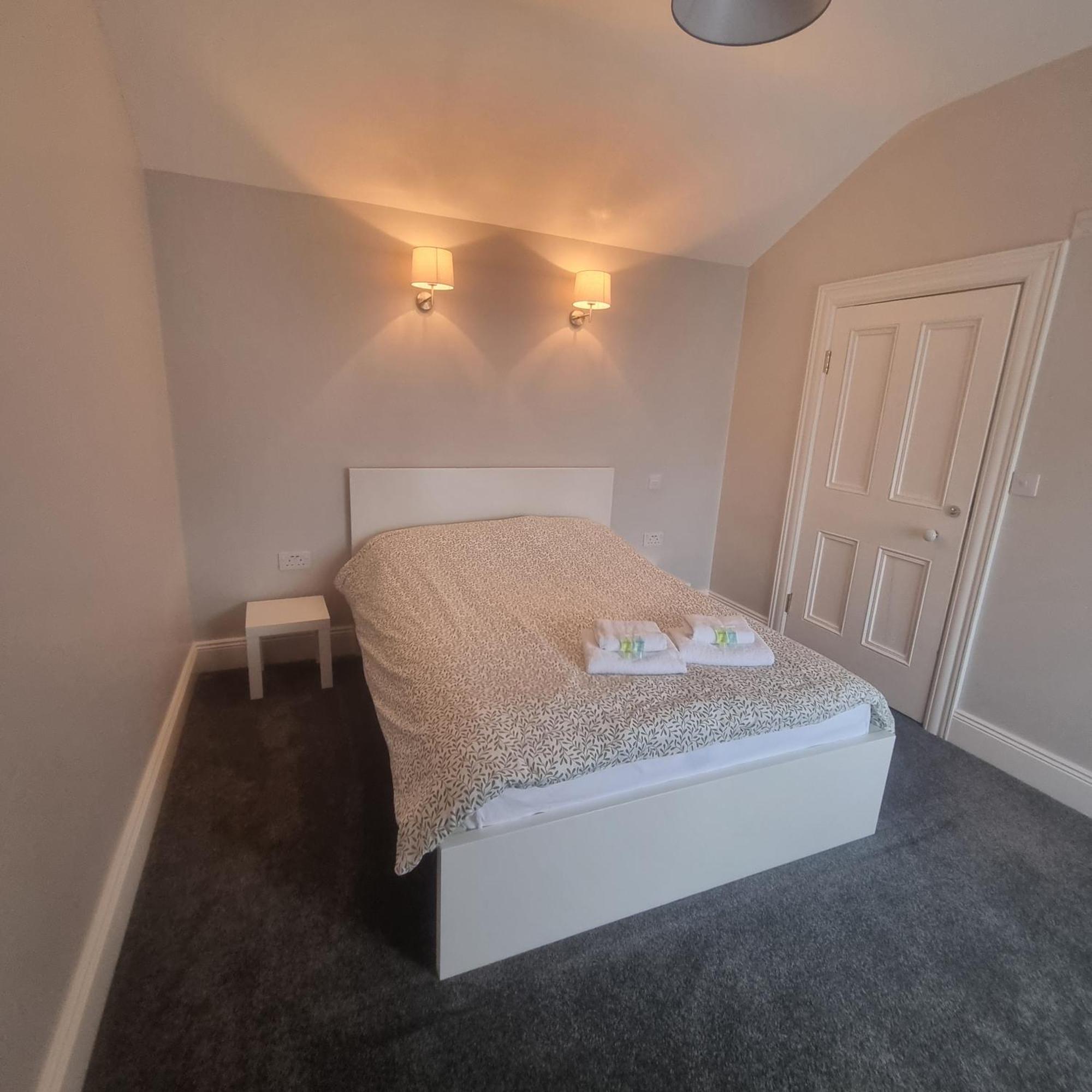 The Monkey Puzzle Hotell Bunclody Exteriör bild
