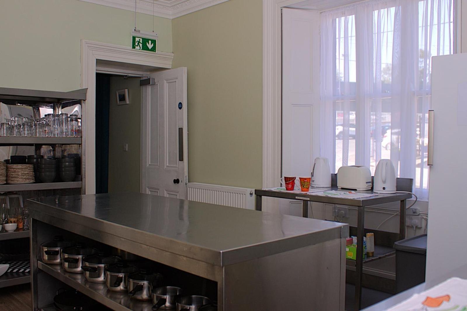 The Monkey Puzzle Hotell Bunclody Exteriör bild